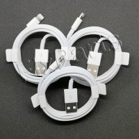 USB кабель Lightning iPhone, iPad и iPod из комплекта